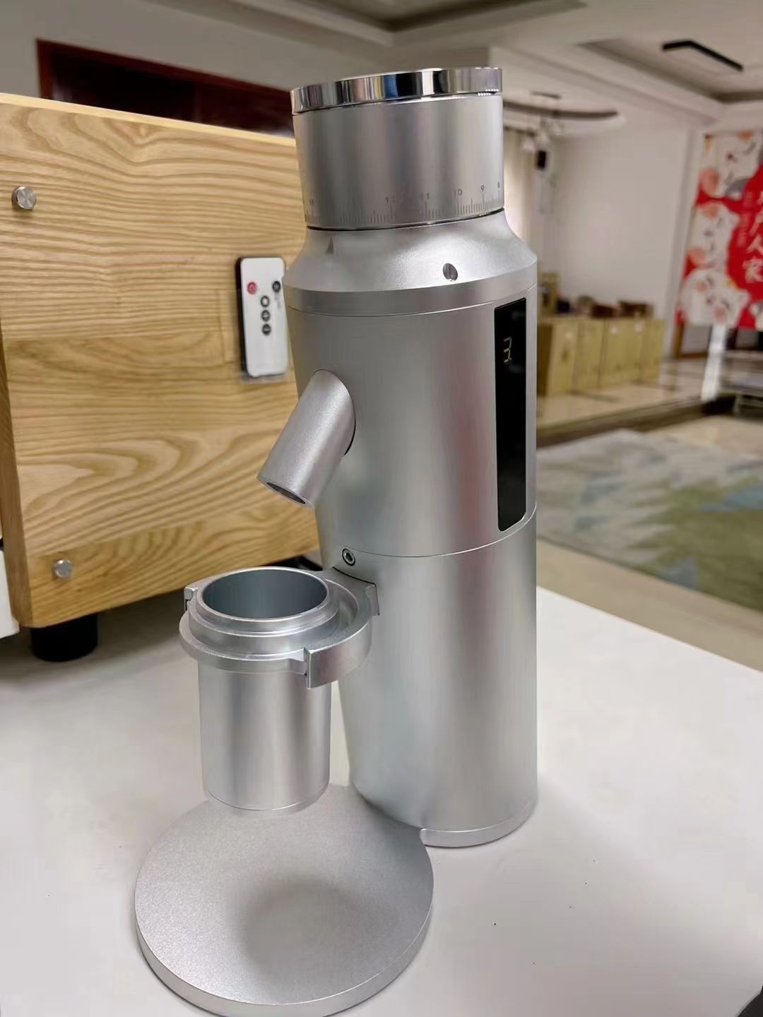007 silver 1.jpg
